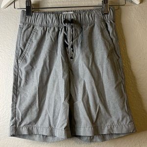 old navy boys hybrid performance shorts M(8)